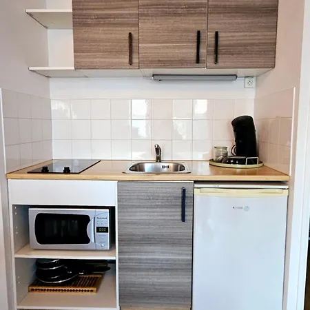 Appart Breti Plage 1 Avec Parking - 50M De La Plage Apartment